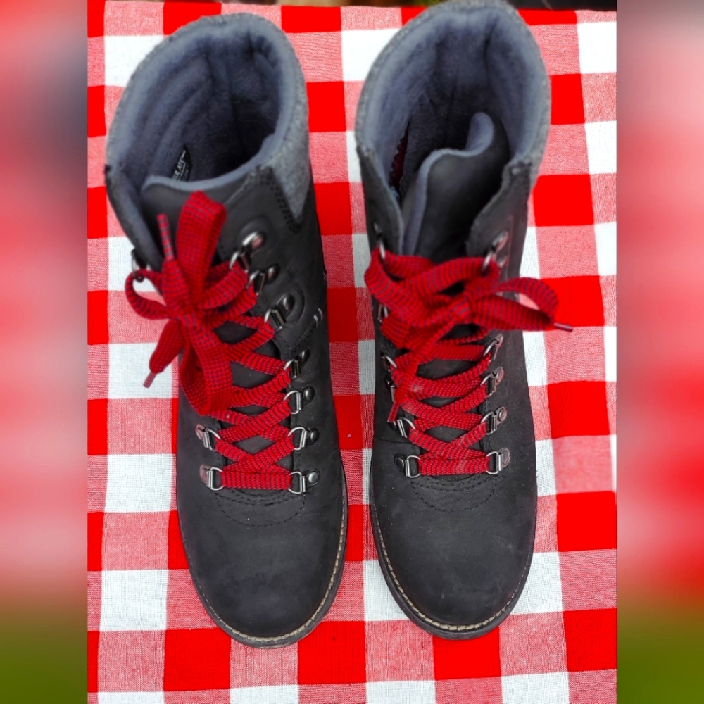 Kodiak Surrey II Boots